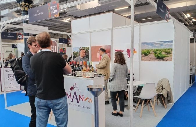 DO Almansa acerca sus vinos al mercado británico en London Wine Fair 2026 8 DO Almansa en London Wine Fair 2026 6