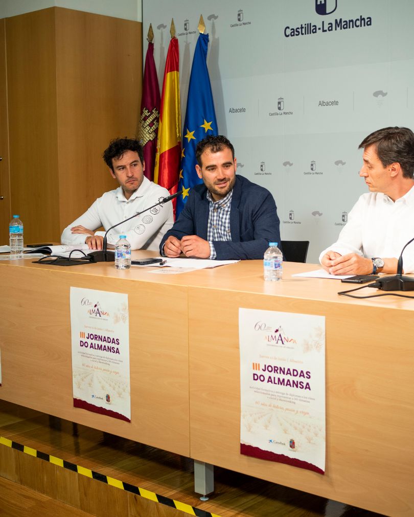 DO Almansa celebra su 60 aniversario y entrega los diplomas a los vinos que representarán a la DO este año 6 60 aniversario DO Almansa 15