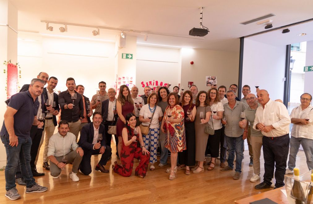 DO Almansa celebra su 60 aniversario y entrega los diplomas a los vinos que representarán a la DO este año 14 60 aniversario DO Almansa 8